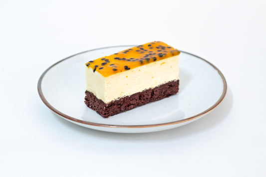 Passievrucht-brownie bavaroisegebak